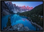 Góry, Canadian Rockies, Drzewa, Skały, Park Narodowy Banff, Jezioro Moraine, Alberta, Kanada