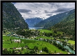 Norwegia, Aurland, Dolina Flåmsdalen, Góry, Rzeka, Domy, Z lotu ptaka