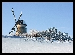 Wiatrak, Śnieg, Drzewa