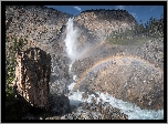 Park Narodowy Yoho, Wodospad, Takakkaw Falls, Tęcza, Góry Skaliste, Skały, Kamienie, Drzewa, Prowincja Kolumbia Brytyjska, Kanada