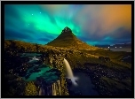 Islandia, Góra Kirkjufell, Wodospad Kirkjufellsfoss, Rzeka, Kamienie, Zorza polarna