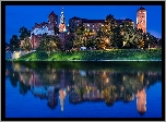 Polska, Kraków, Rzeka, Wisła, Zamek na Wawelu, Noc, Odbicie