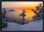 Wschód słońca, Zima, Jezioro Ładoga, Wyspa, Drzewa, Śnieg, Karelia, Rosja