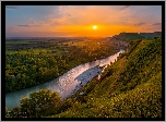 Rzeka Kubań, Drzewa, Wzgórza, Zachód słońca, Kaukaz, Kraj Stawropolski, Rosja