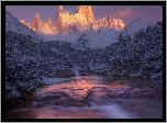 Zima, Park Narodowy Los Glaciares, Góry, Rozświetlony, Szczyt Fitz Roy, Rzeka, Krzewy, Kamienie, Skały, Patagonia, Argentyna