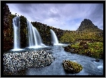 Islandia, Góra Kirkjufell, Wodospad Kirkjufellsfoss, Kamienie