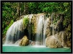 Wodospad Erawan Waterfall, Park Narodowy Erawan, Prowincja Kanchanaburi, Tajlandia, Skały