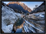 Szwajcaria, Dolina Verzasca, Lavertezzo, Rzeka Verzasca, Kościół,  Góry, Skały