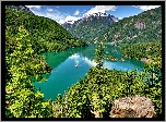 Stany Zjednoczone, Stan Waszyngton, Park Narodowy Północnych Gór Kaskadowych, Góry, Jezioro Diablo Lake, Wysepki, Drzewa, Chmury