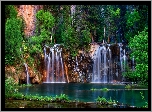 Stany Zjednoczone, Stan Kolorado, Glenwood Canyon, Wodospad, Hanging Lake, Wiszące Jezioro, Rzeka, Drzewa, Skały, Zieleń