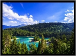 Jezioro Caumasee, Lasy, Drzewa, Wzgórze, Chmury, Gmina Flims, Gryzonia, Szwajcaria