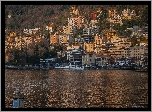 Jezioro Como, Miejscowość Como, Domy, Nabrzeże, Statek, Lombardia, Włochy