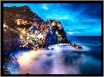 Włochy, Manarola, Domy, Skały, Wybrzeże