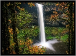 Wodospad South Falls, Skała, Park stanowy Silver Falls, Jesień, Stan Oregon, Stany Zjednoczone