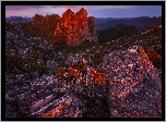 Wschód słońca, Skały, Szczyty, Góry, Krzewy, Arthur Range, Tasmania, Australia