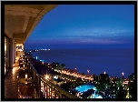 Wybrzeże, Hotel, Baseny, Latarnie, Noc