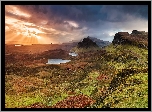 Szkocja, Wyspa Skye, Góry, Jezioro, Chmury, Zachód słońca