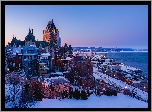 Kanada, Miasto Quebec, Domy, Zamek Chateau Frontenac, Zima