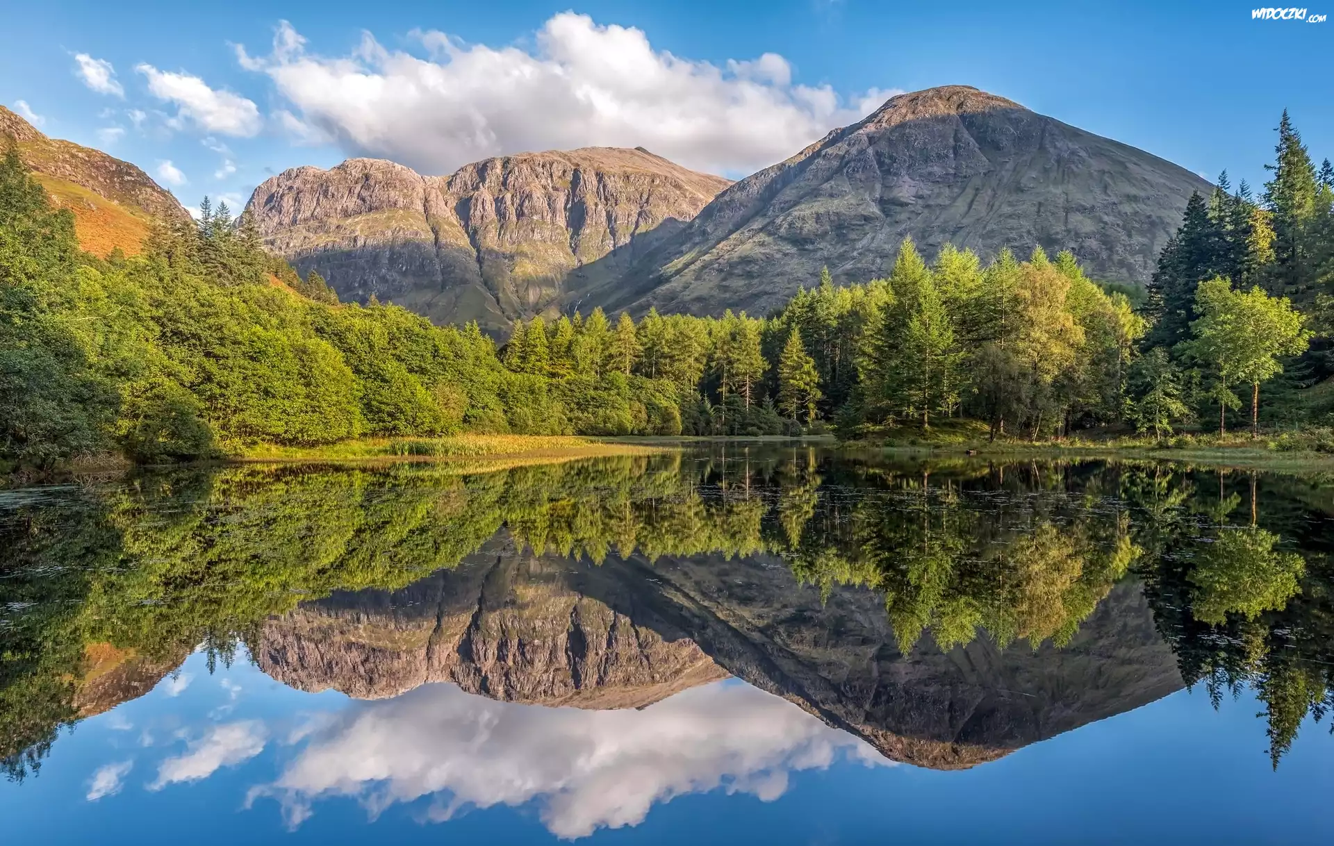 Szkocja, Region Argyll, Góry Glencoe, Szczyt Bidean nam Bian, Jezioro, Grzewa