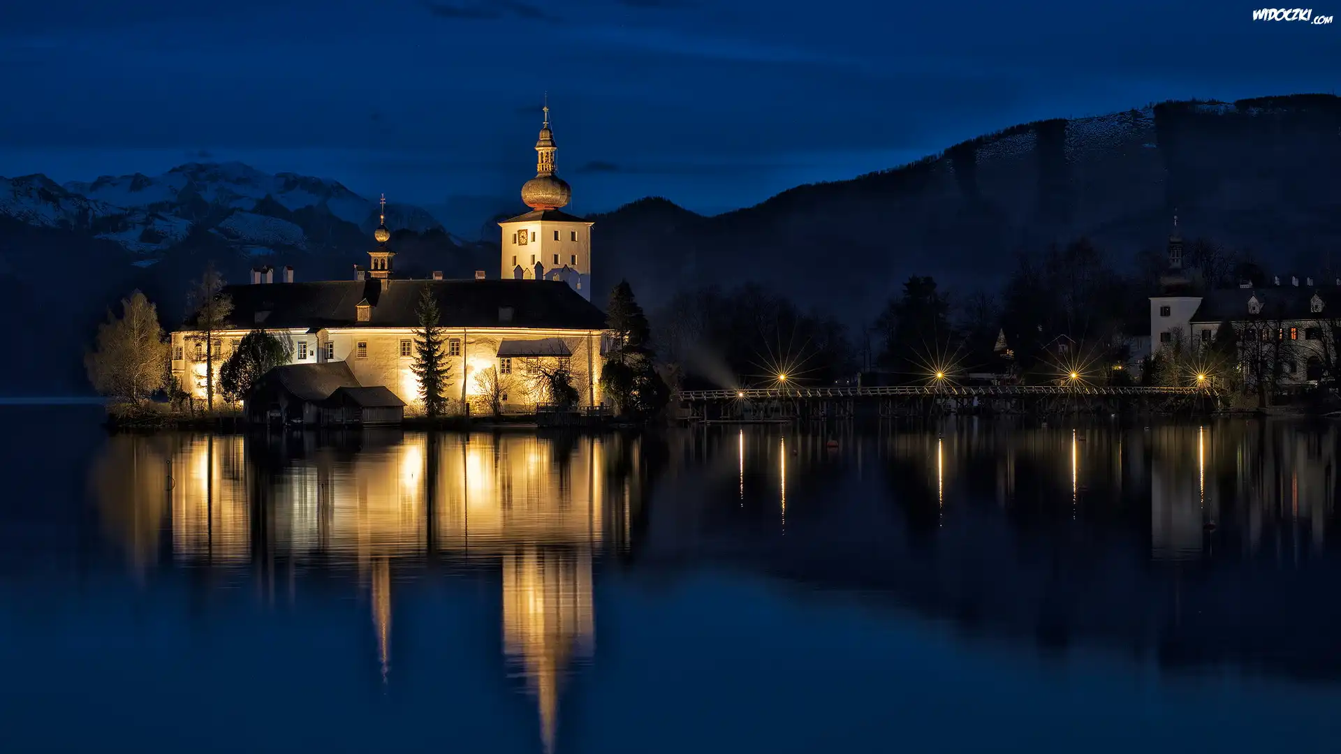 Oświetlony, Zamek Ort, Noc, Most, Jezioro Traunsee, Gmunden, Austria