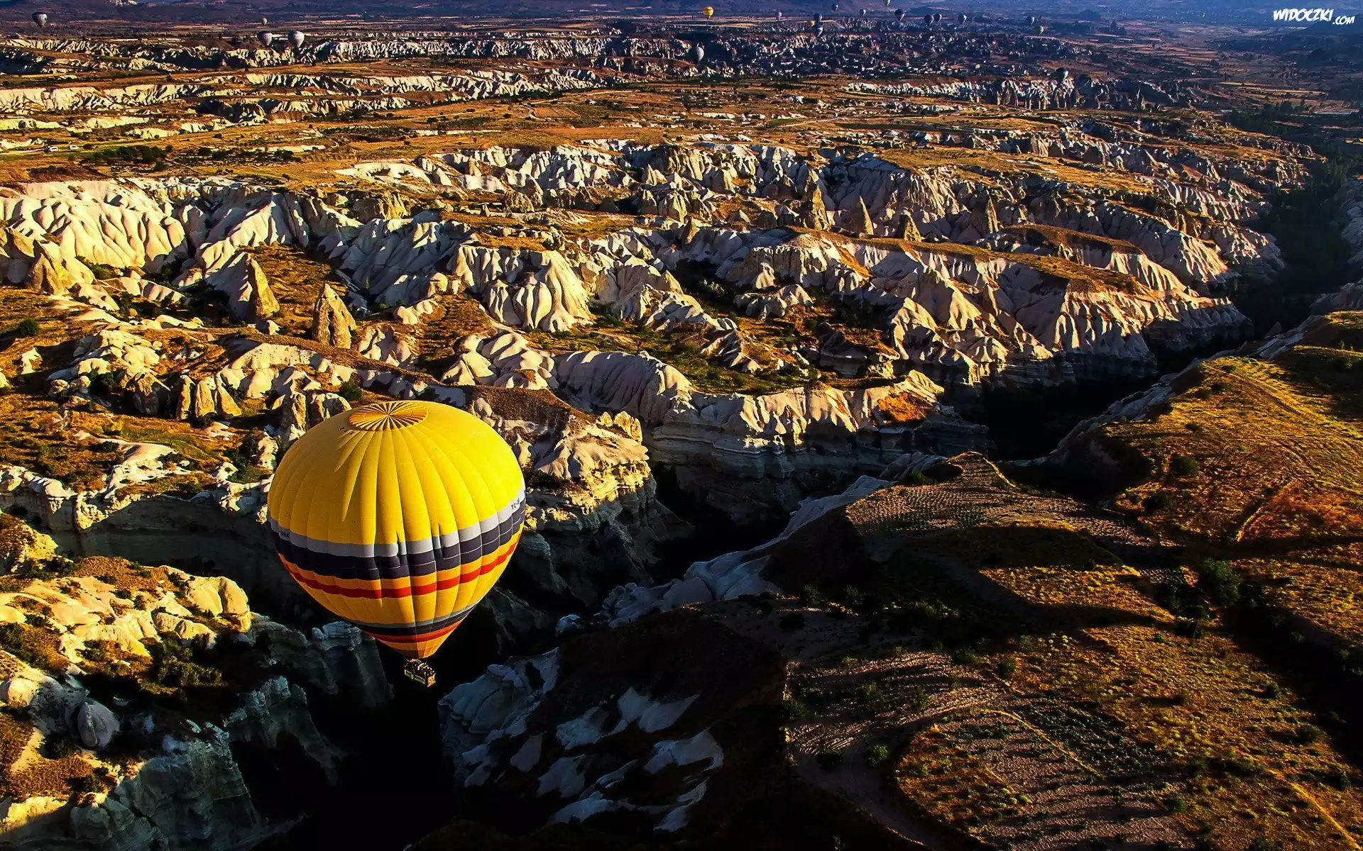 Balony, Kanion, Z lotu ptaka
