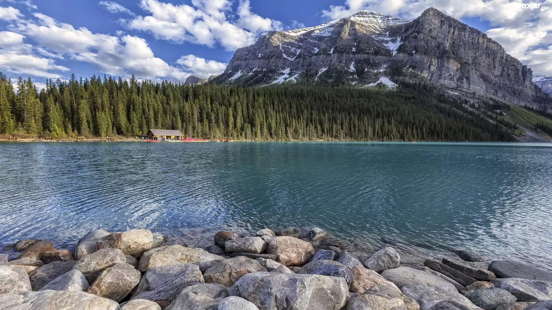 Park Narodowy Banff, Jezioro Lake Louise, Kanada, Góry Skaliste, Kamienie, Domek