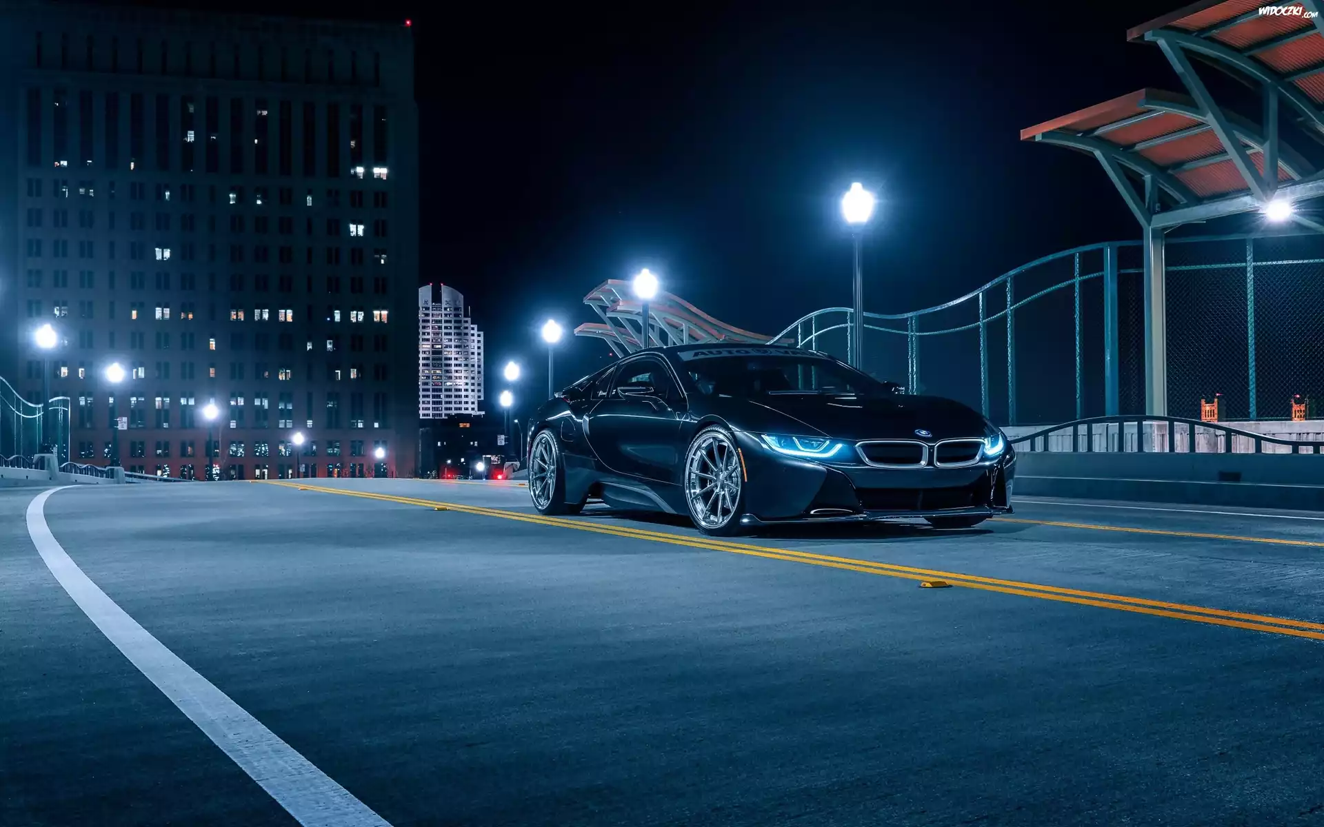 BMW i8, Miasto, Noc, Droga