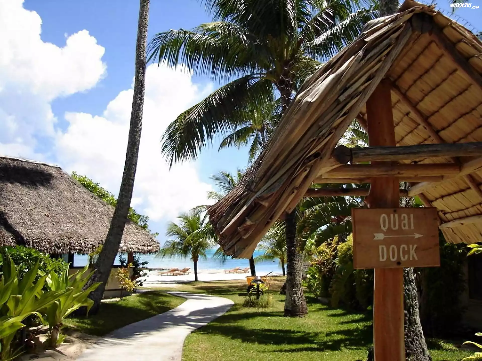 Bora Bora, Morze, Wybrzeże, Obłoki, Palmy, Kompleks, Hotelowy