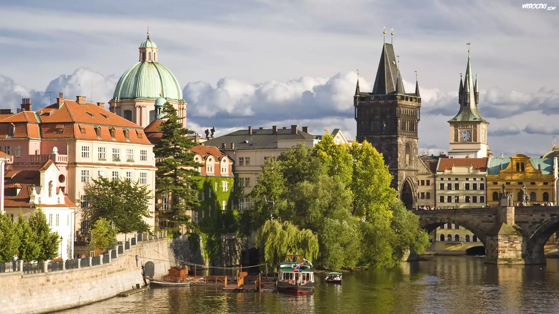 Domy, Most, Rzeka, Praga