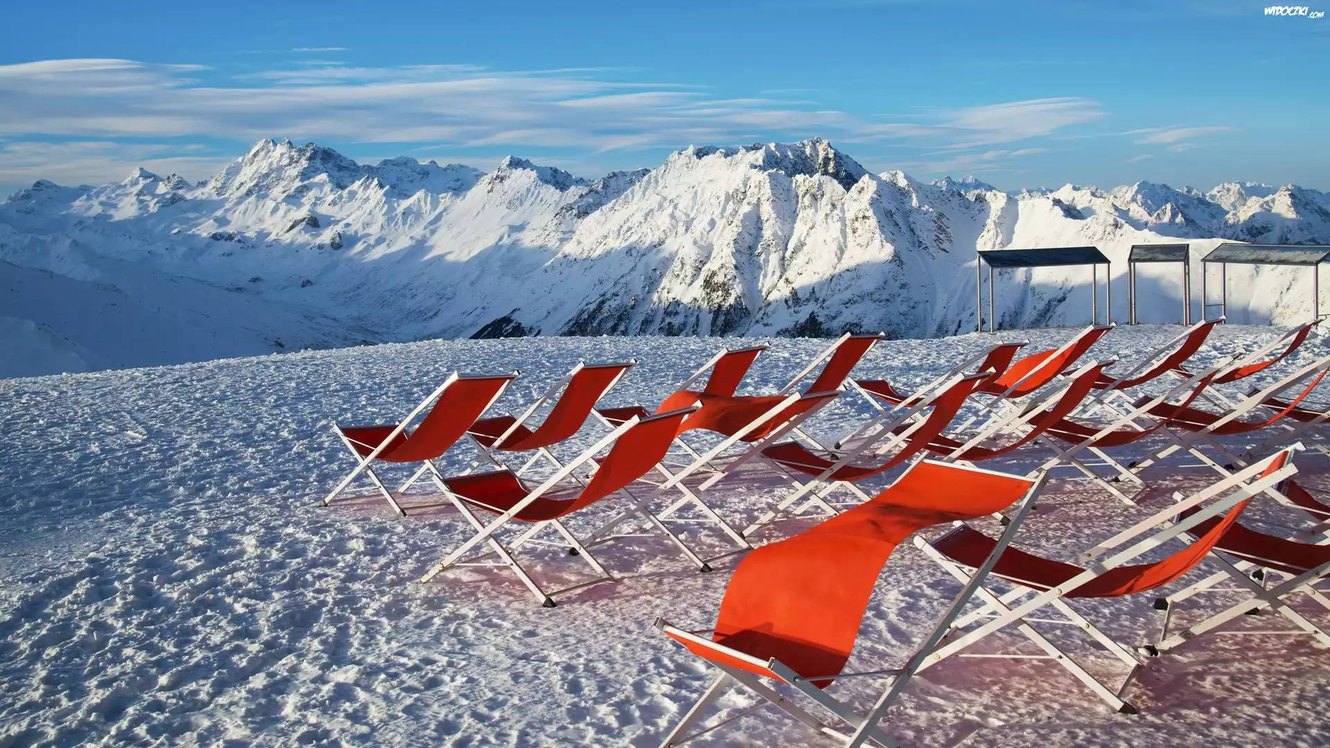 Austria, Gmina Ischgl, Góry Alpy, Zima, Leżaki