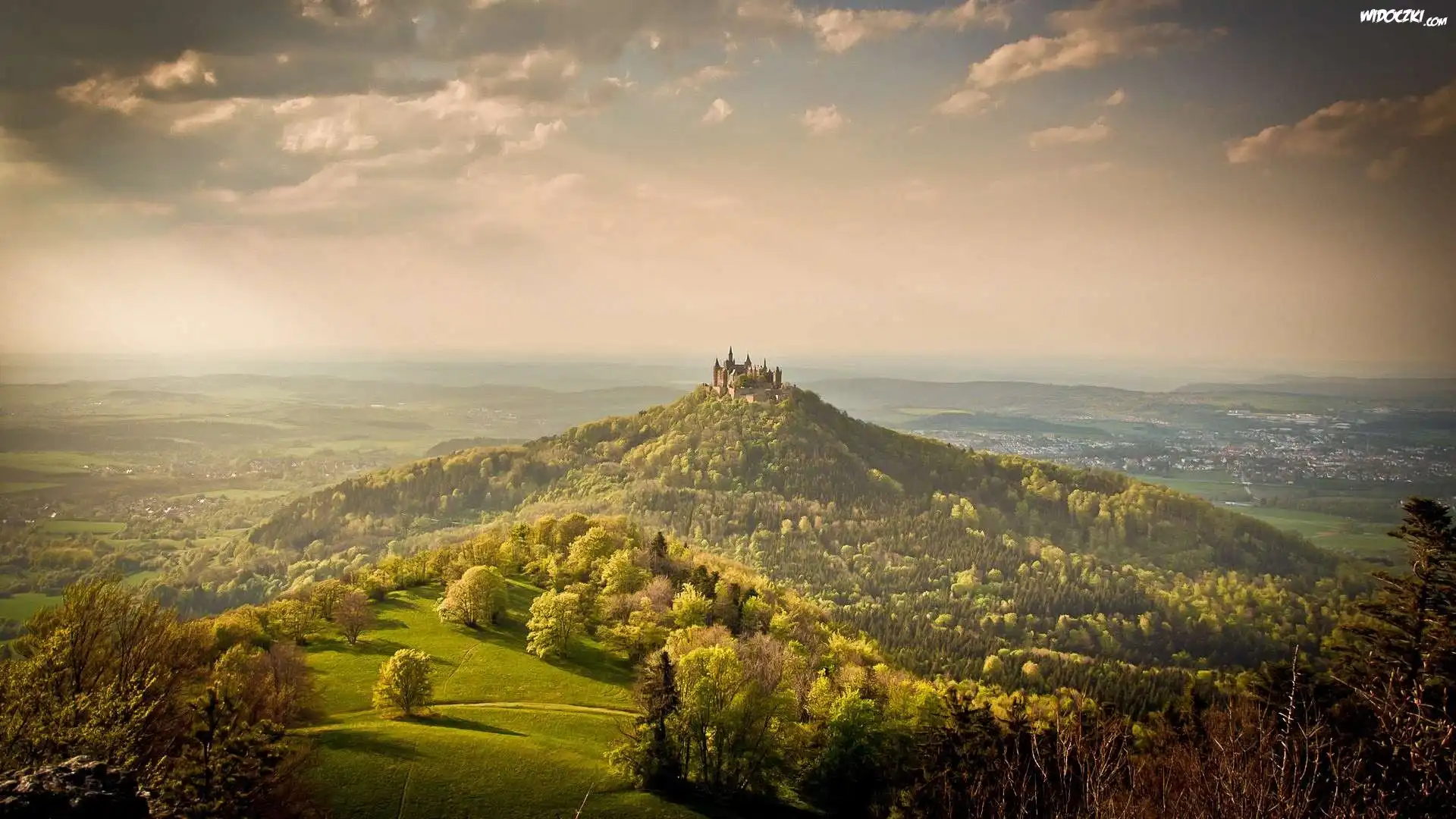 Zamek Hohenzollern, Góry, Góra Hohenzollern, Badenia-Wirtembergia, Niemcy
