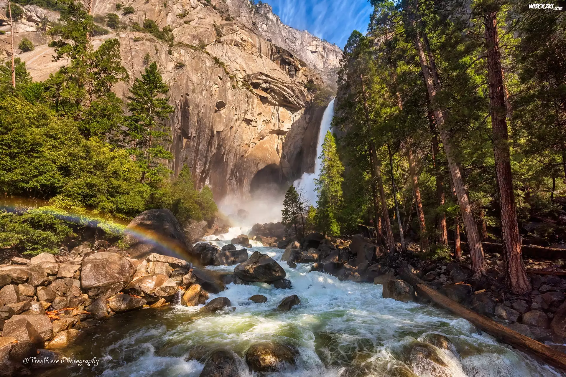 Stany Zjednoczone, Kalifornia, Park Narodowy Yosemite, Góry, Drzewa, Wodospad, Rzeka, Tęcza