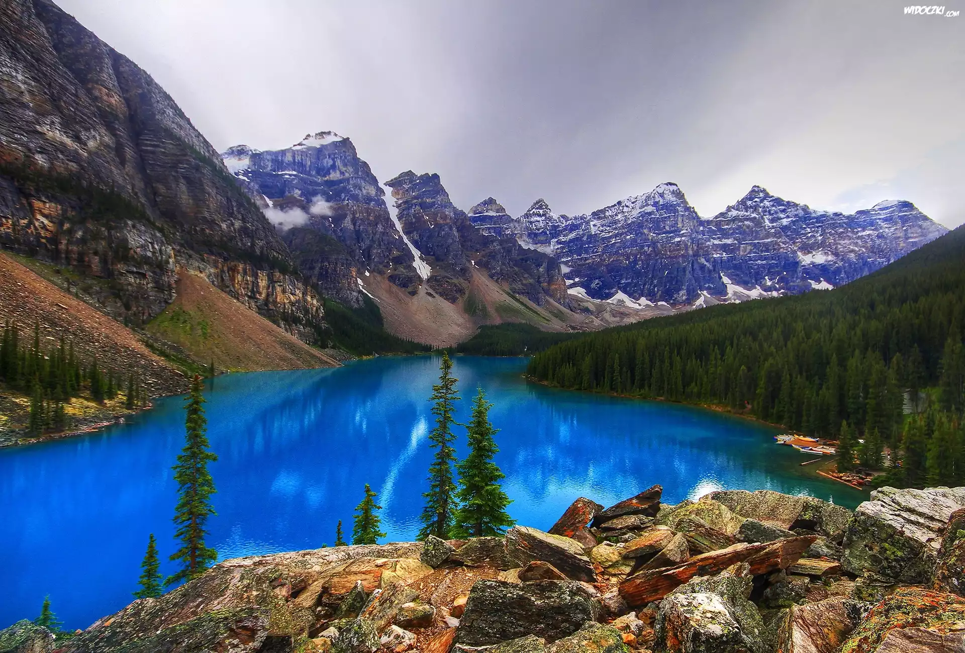 Góry, Jezioro Moraine Lake, Park Narodowy Banff, Kanada, Las, Skały