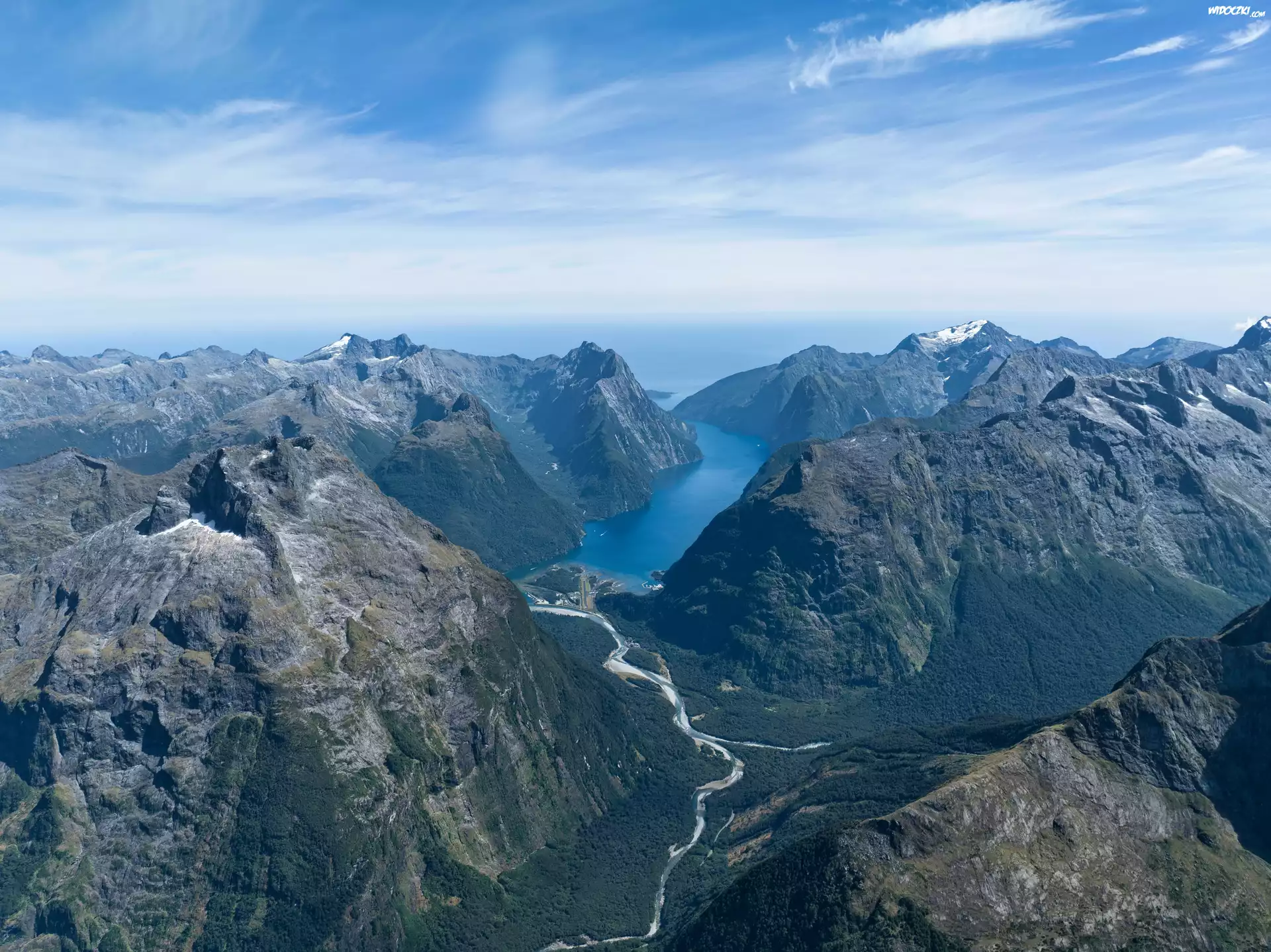 Góry, Skały, Fiord, Zatoka Milforda, Park Narodowy Fiordland, Nowa Zelandia