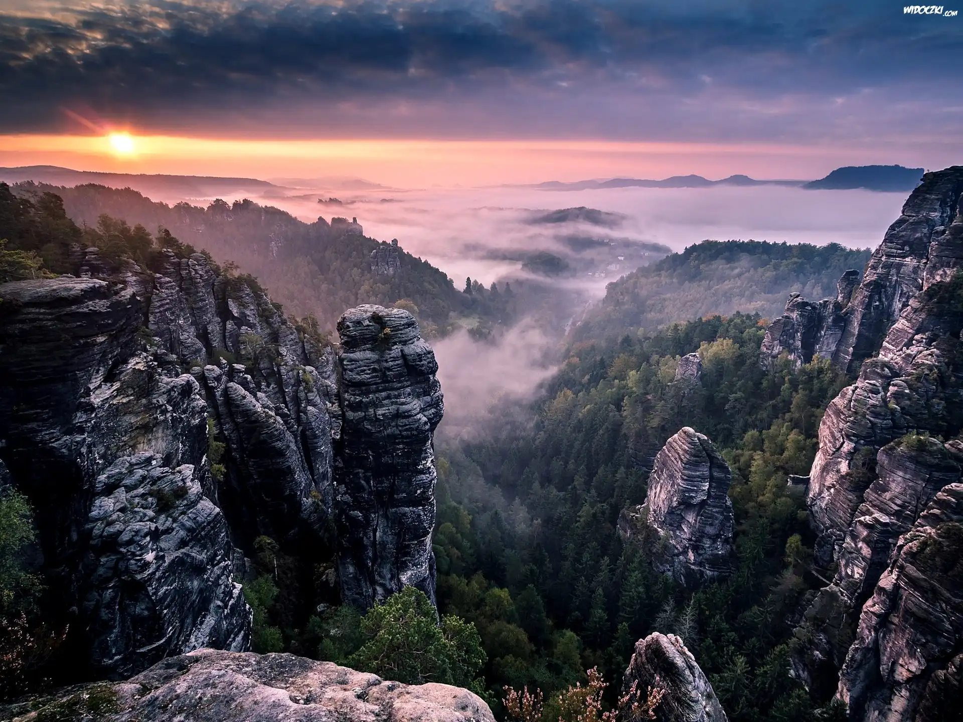 Góry, Chmury, Zachód Słońca