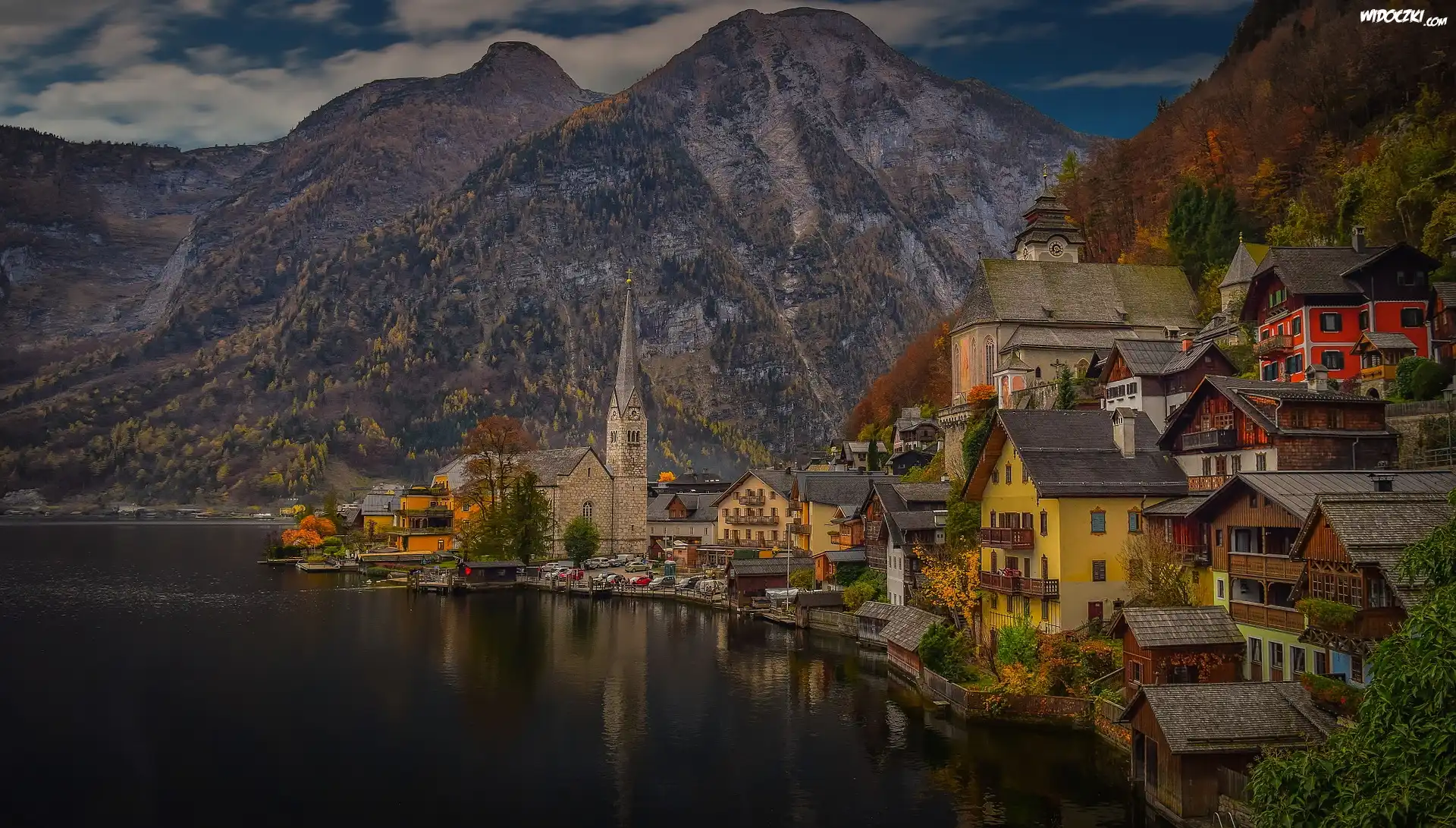 Miasteczko, Hallstatt, Jezioro Hallstattersee, Góry, Alpy Salzburskie, Austria