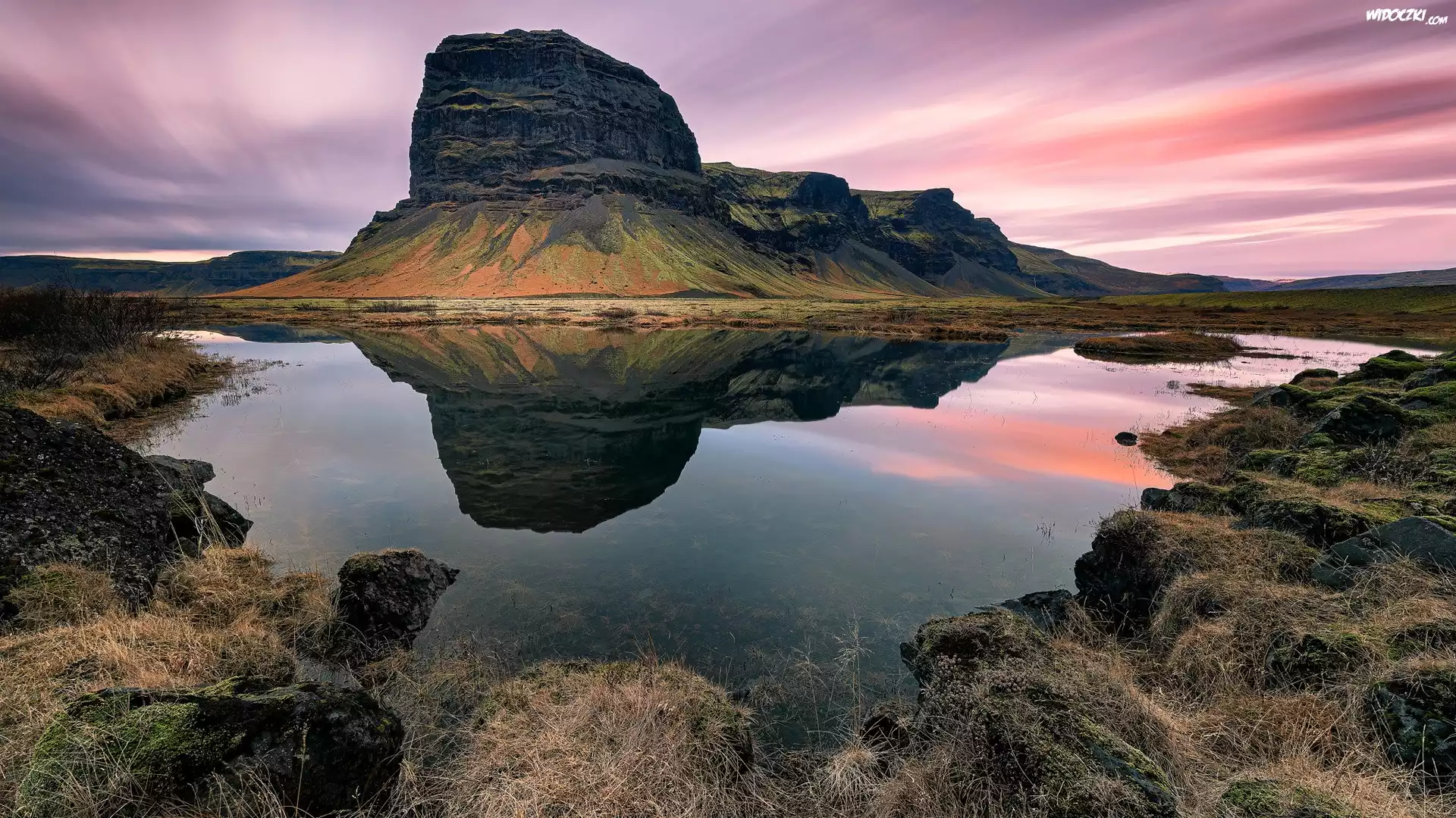 Islandia, Góra, Lomagnupur, Jezioro, Odbicie