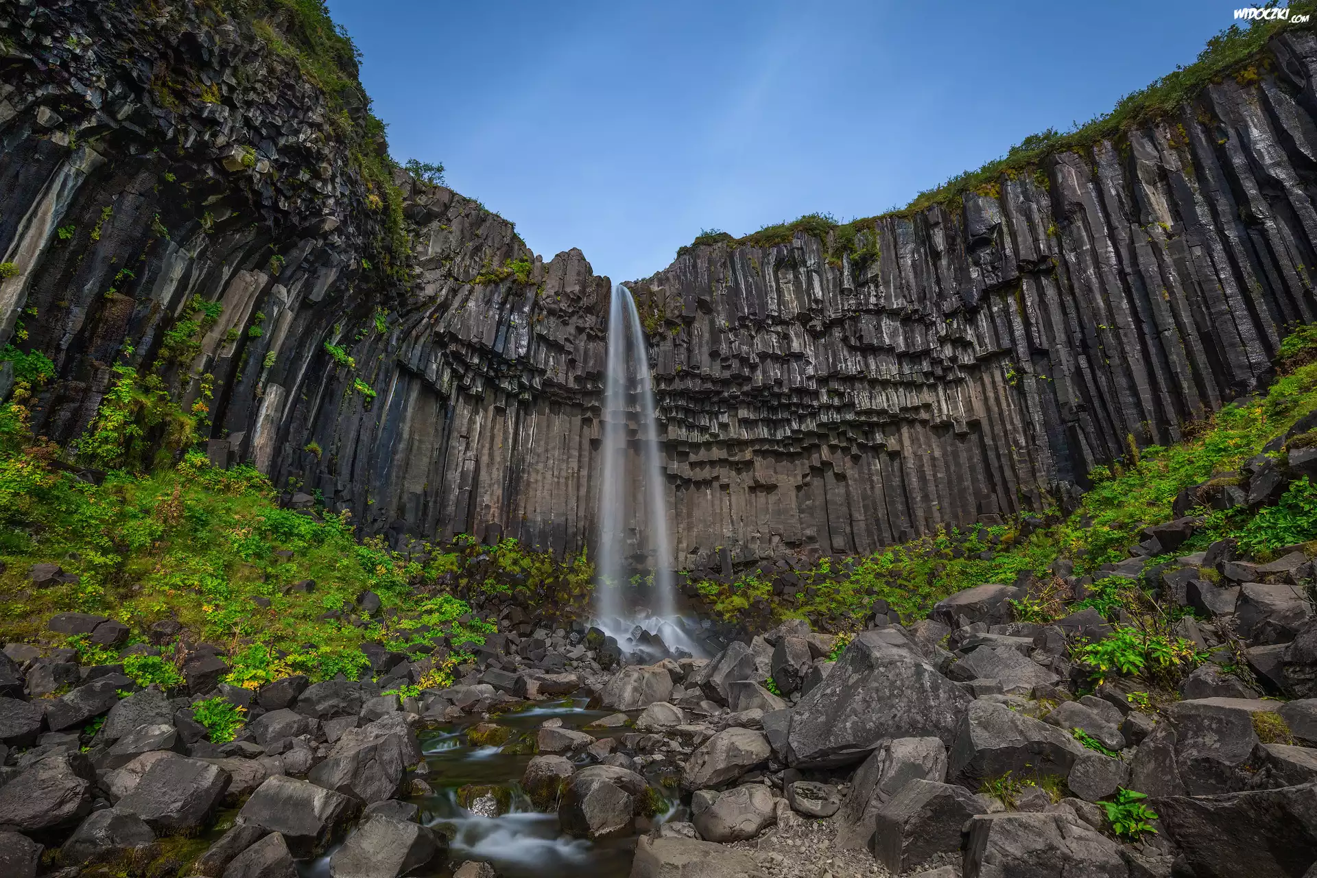 Park Narodowy Vatnajokull, Skaftafell, Wodospad Svartifoss, Skały, Kamienie, Islandia