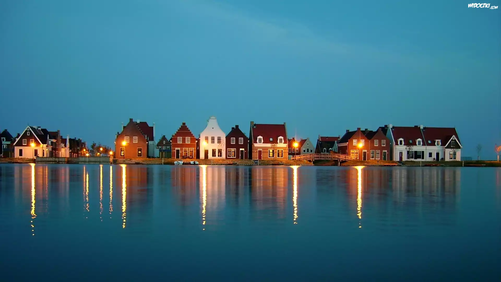 Brzeg, Jeziora, Domki