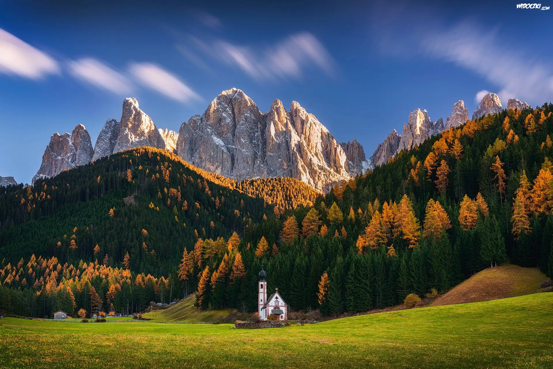 Kościół św. Jana, Las, Dolina Val di Funes, Masyw Odle, Góry, Dolomity, Włochy