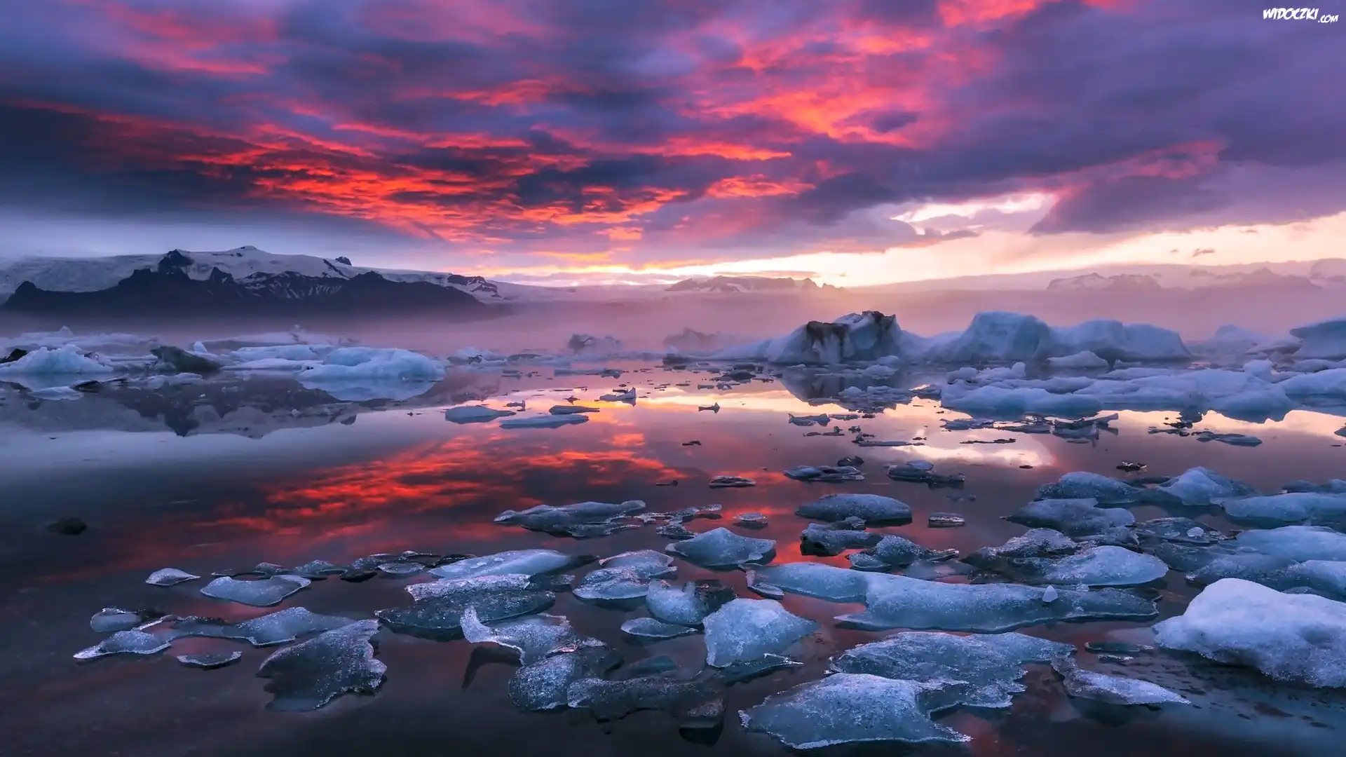 Islandia, Park Narodowy Vatnajökull, Laguna lodowcowa Jökulsárlón, Jezioro, Zima