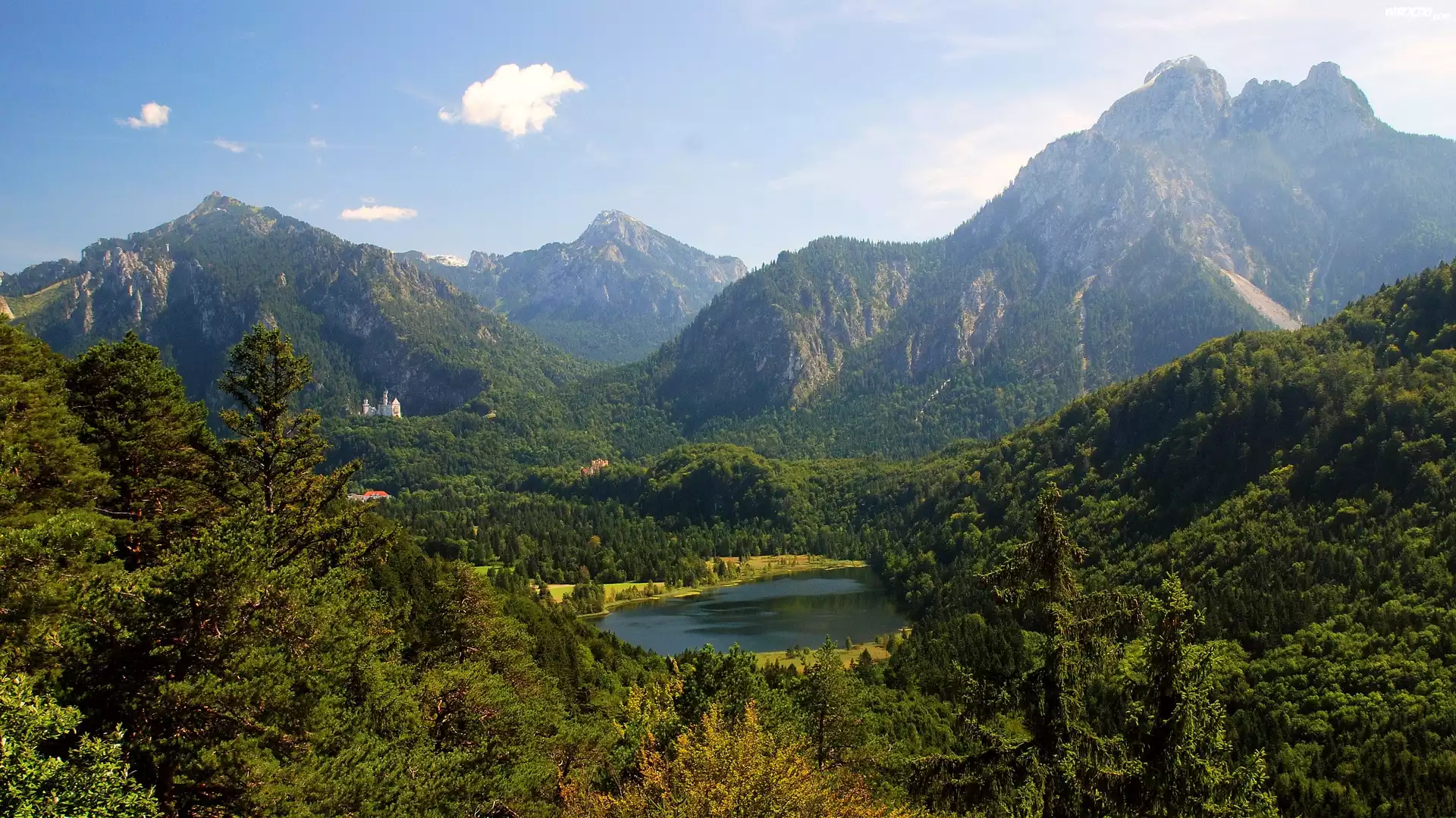 Góry, Lasy, Jezioro