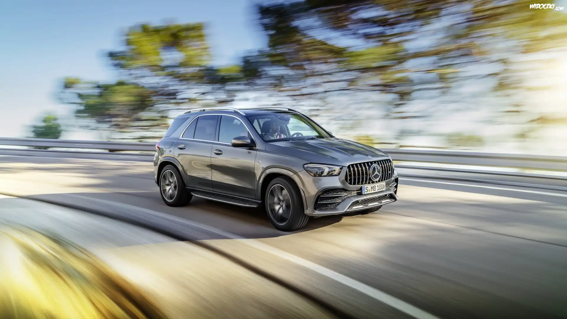 Mercedes-AMG GLE 53, Droga