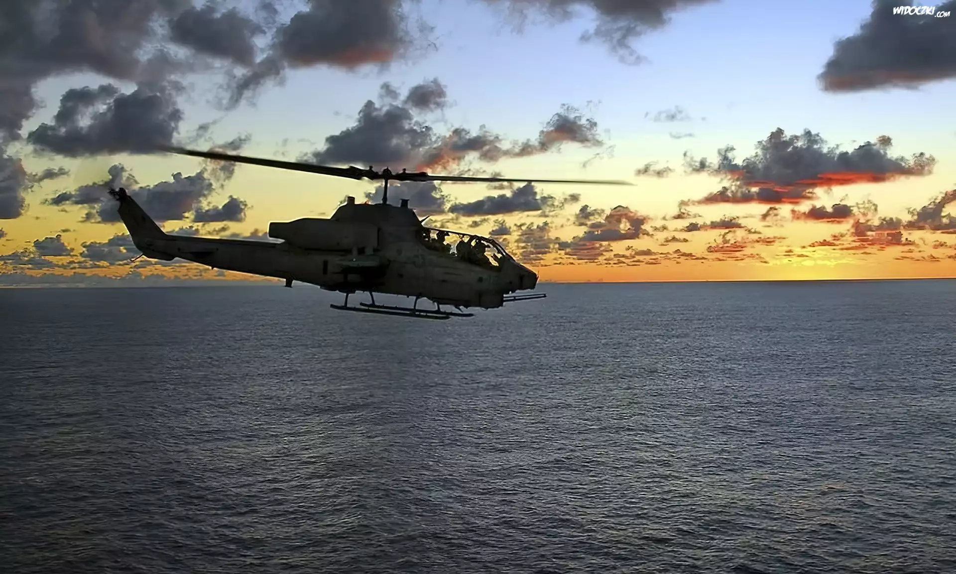 Helikopter, Morze, Niebo