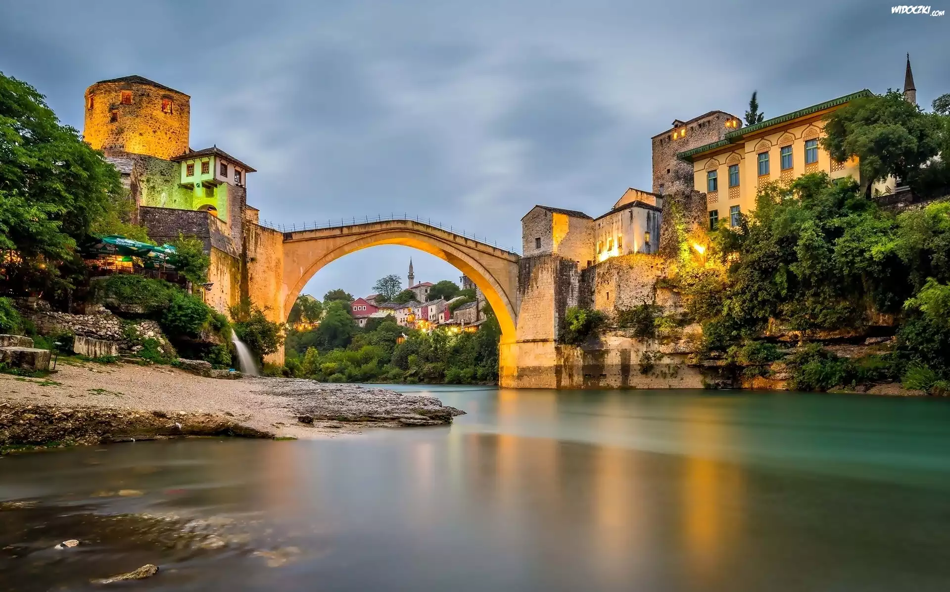 Bośnia i Hercegowina, Mostar, Rzeka Neretwa, Most