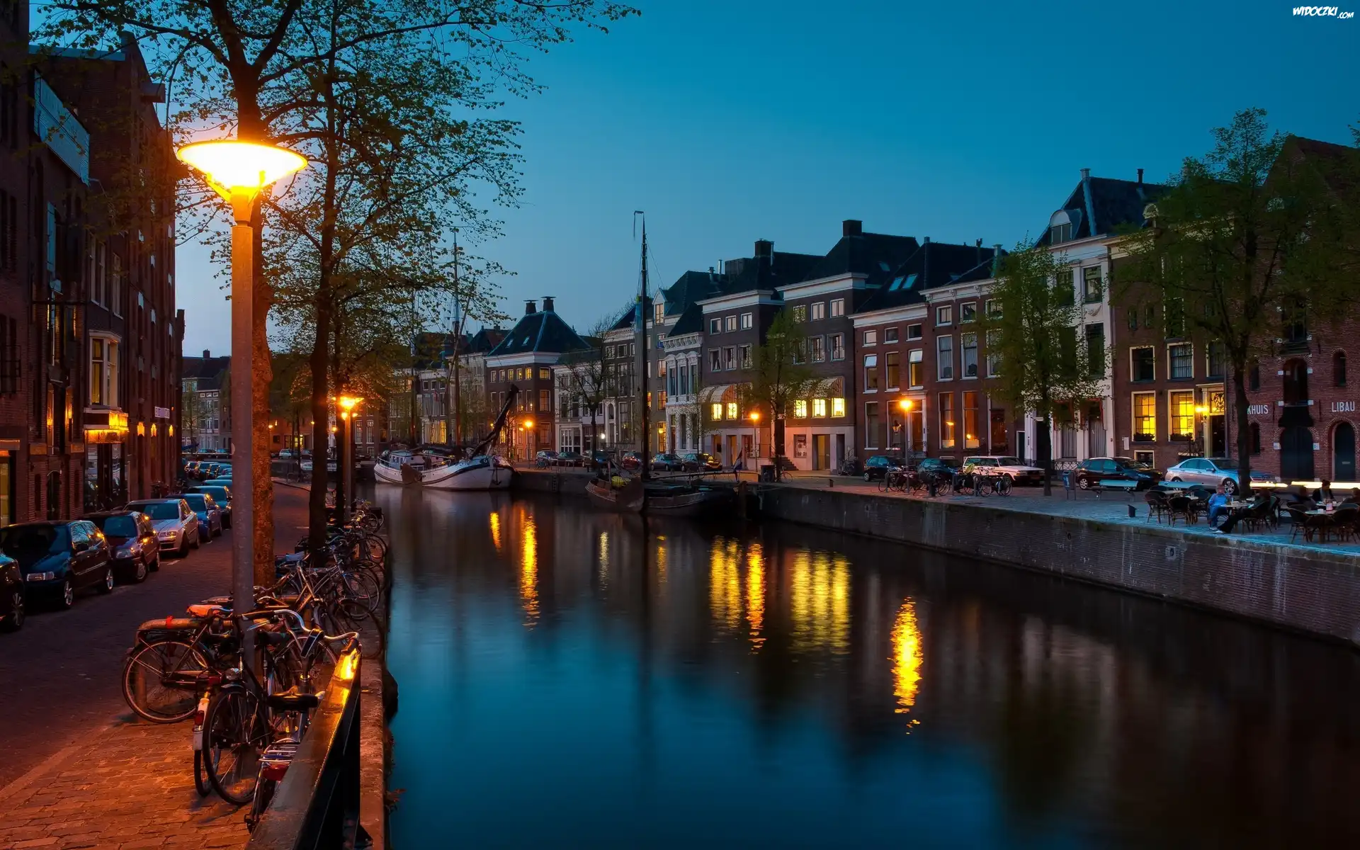 Amsterdam, NocÄ…, Rzeka