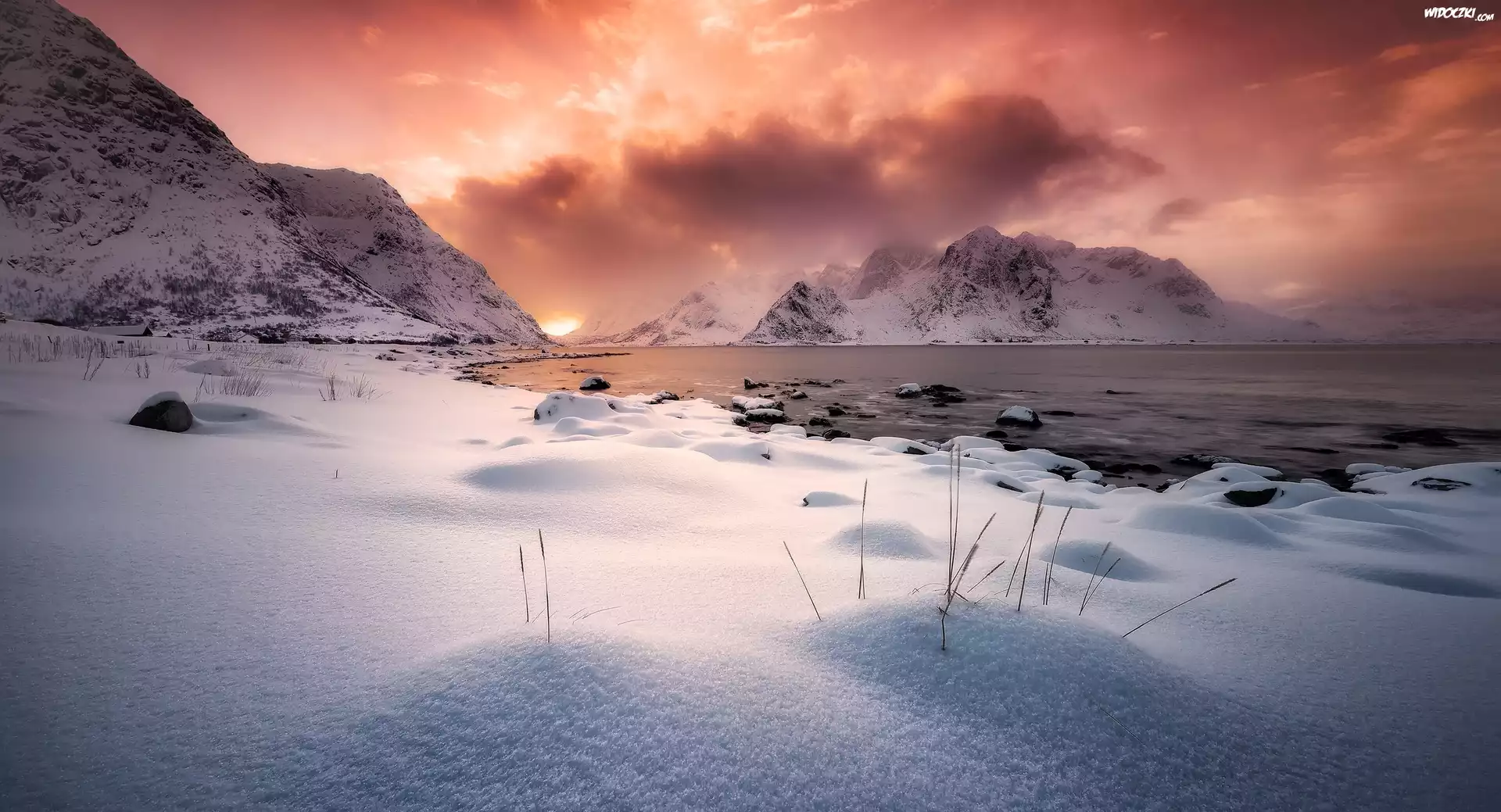 Norwegia, Lofoty, Vareid, Zima, Góry, Morze