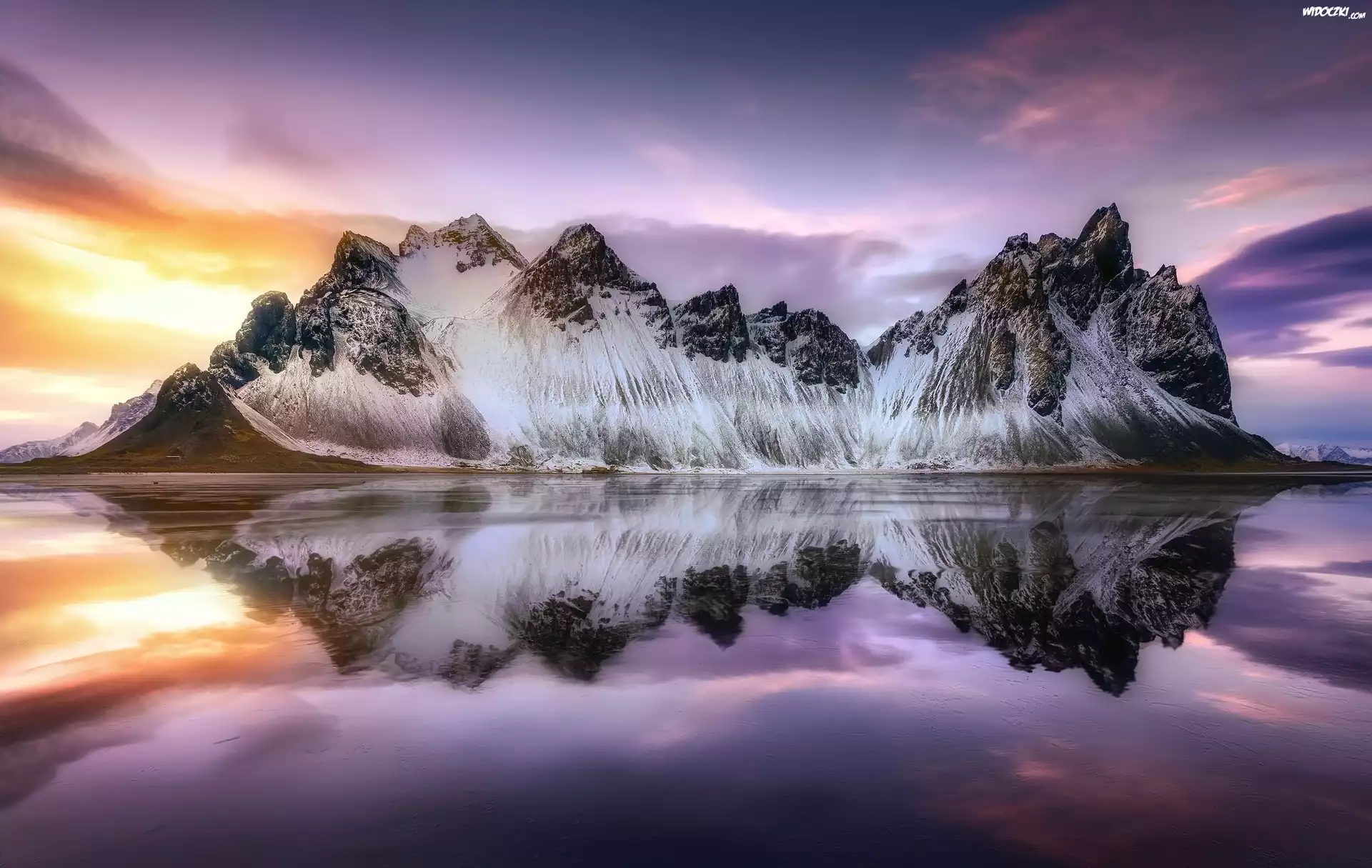 Islandia, Ośnieżona, Góra Vestrahorn, Morze, Odbicie, Zachód słońca