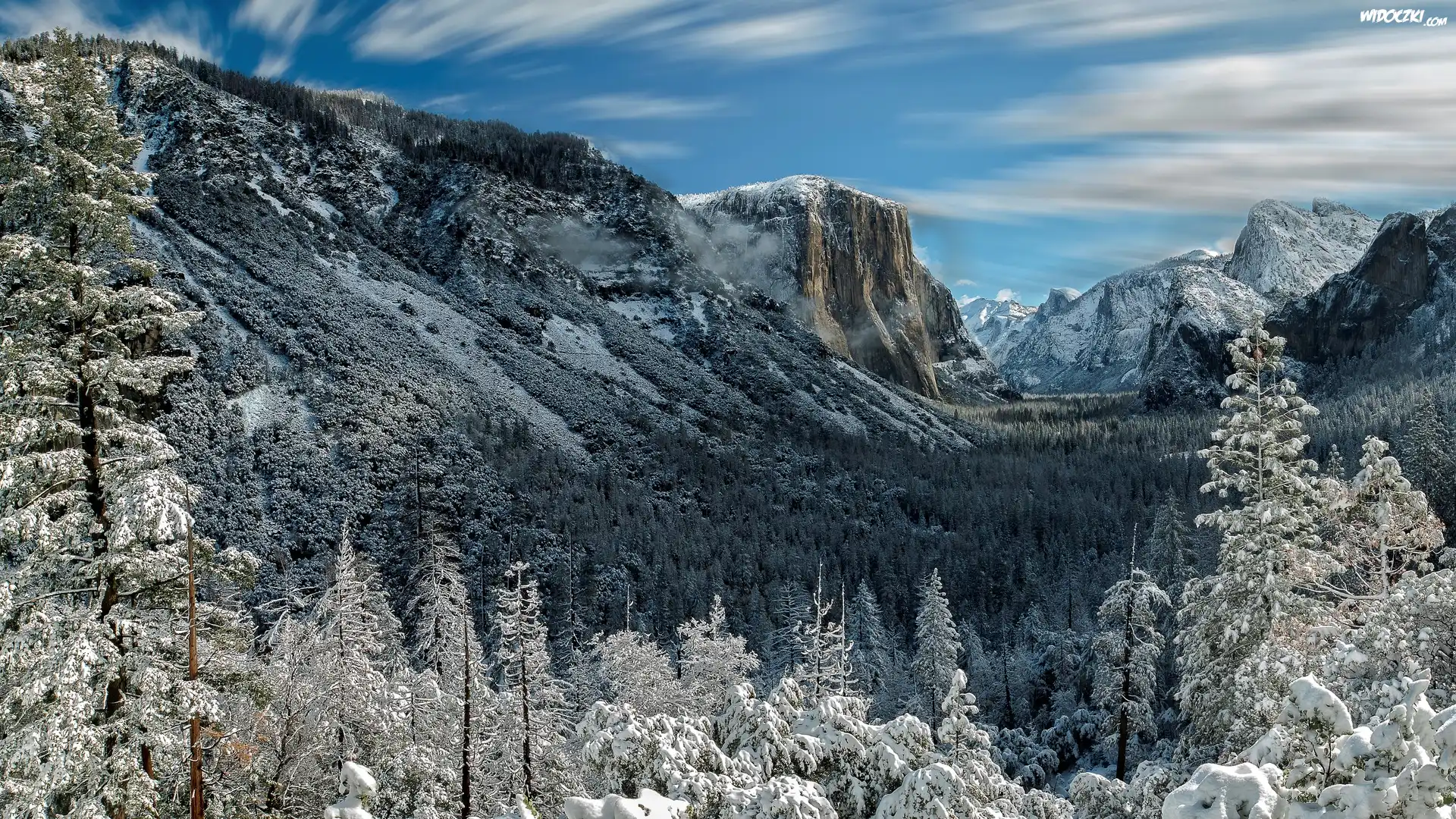 Park Narodowy Yosemite, Zima, Góry, Dolina Yosemite Valley, Drzewa, Stan Kalifornia, Stany Zjednoczone