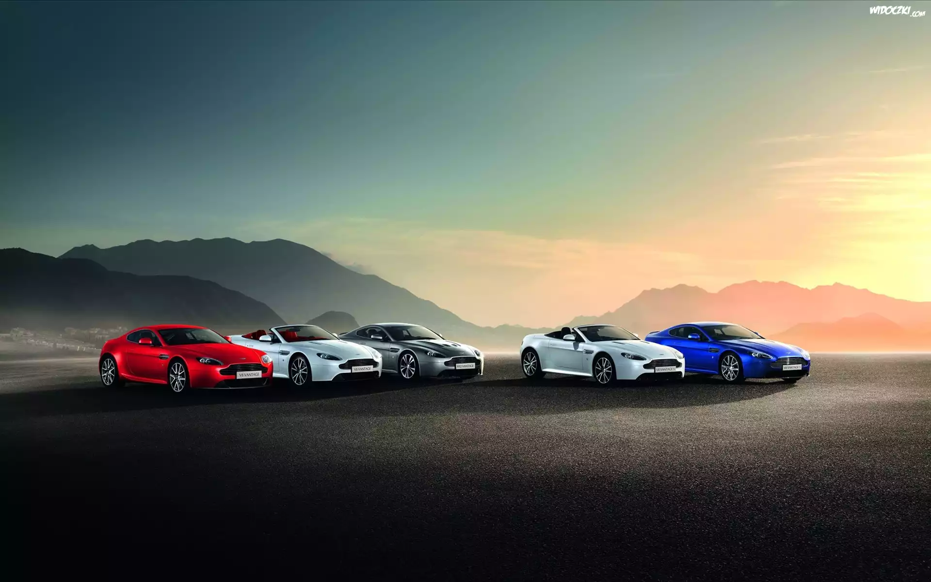 Pięć, Samochodów, Aston Martin, Góry